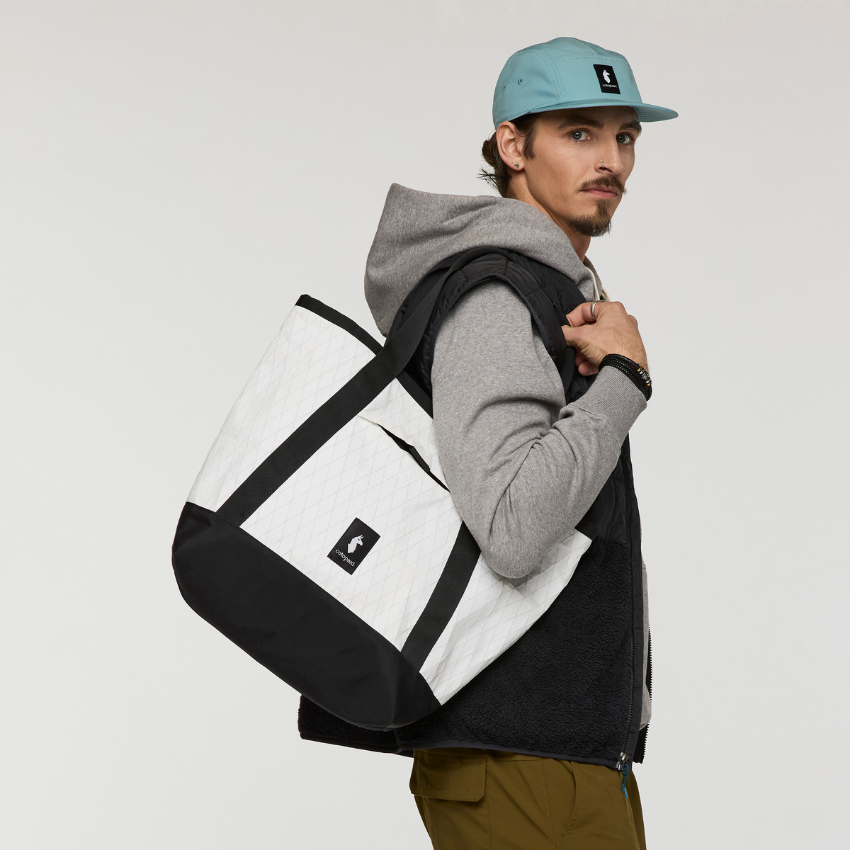 Contiguo 22L Tote — image 5