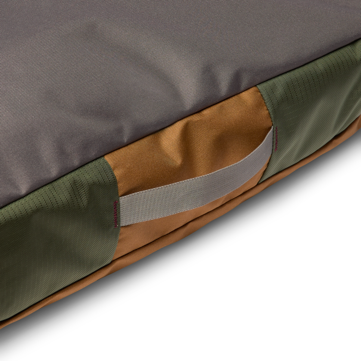 Del Día Dog Bed — image 4