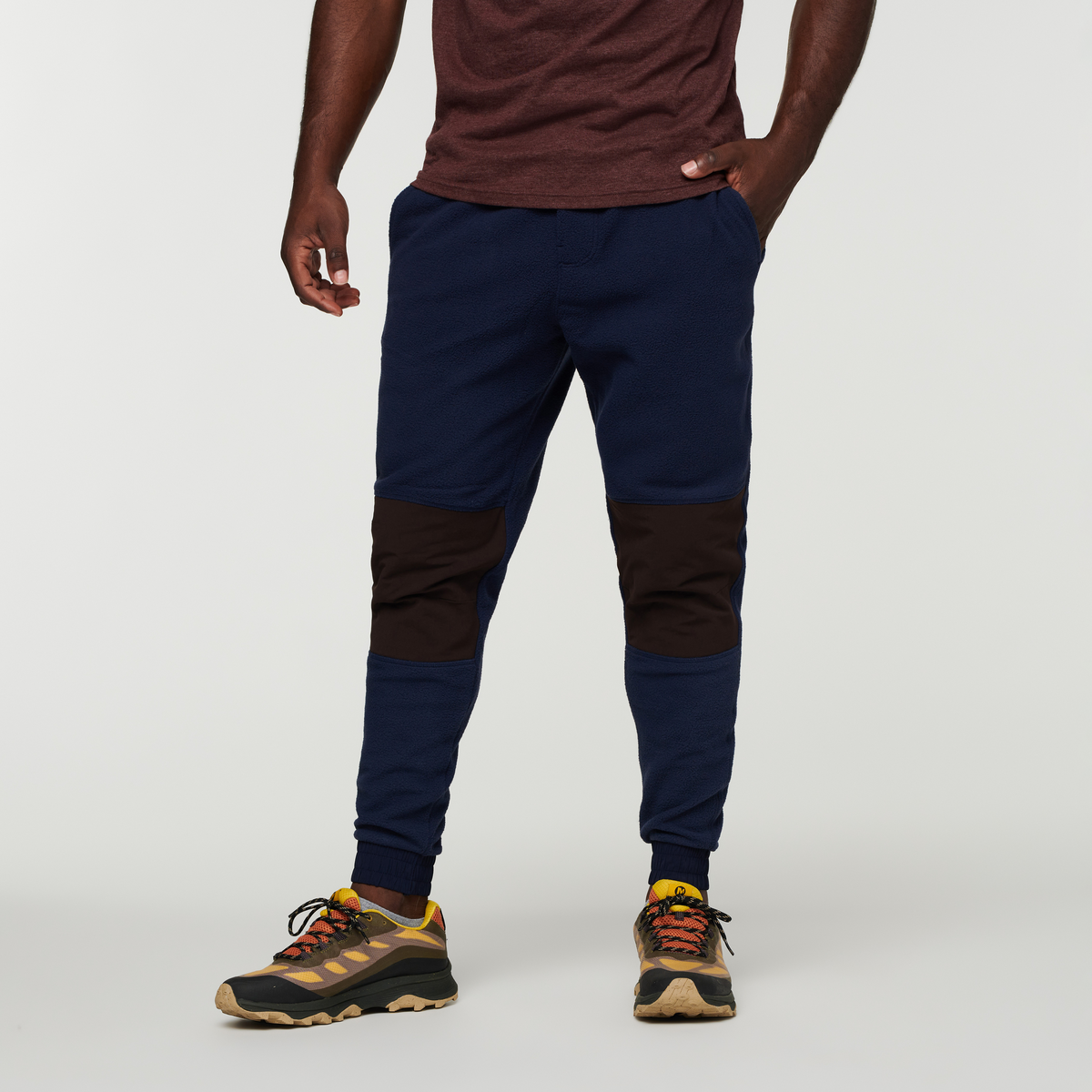 Abrazo Fleece Jogger - Men's — image 1