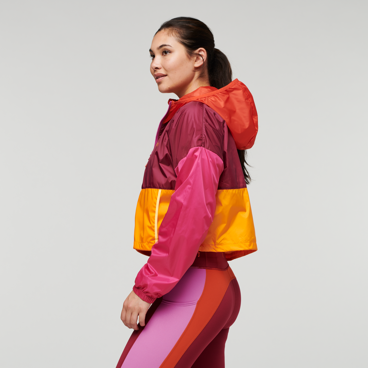 Teca Crop Jacket - Women's — image 9