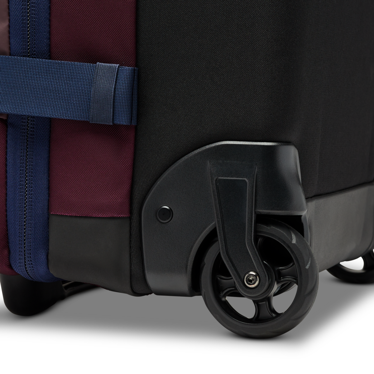 Allpa 65L Roller Bag — image 6