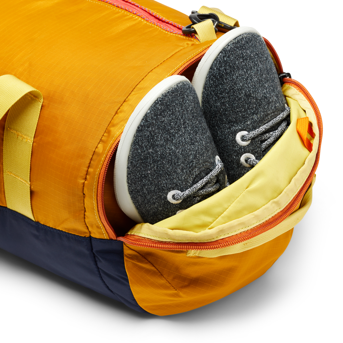 Ligera 32L Duffel Bag - Cada Día — image 4