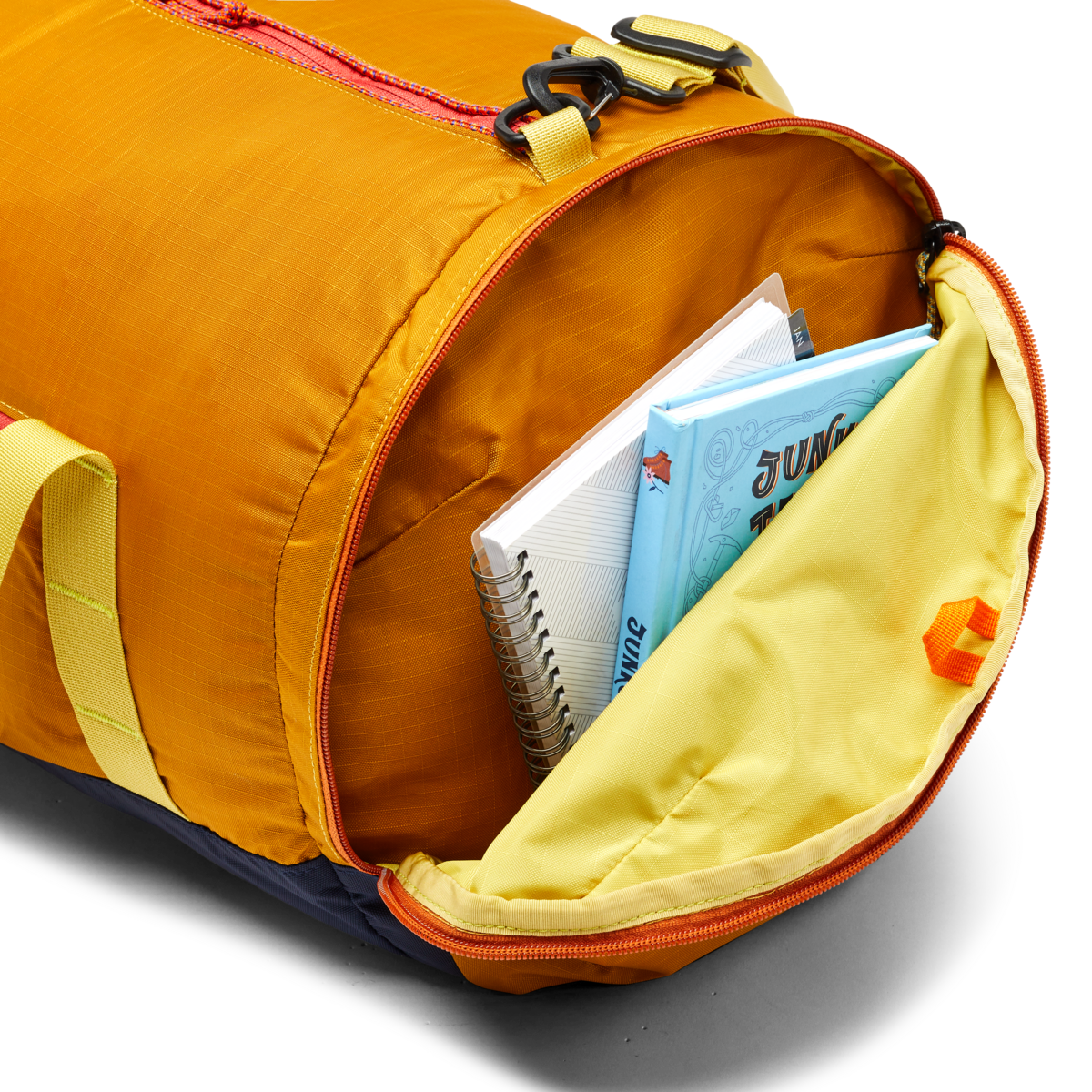 Ligera 45L Duffel Bag - Cada Día — image 5