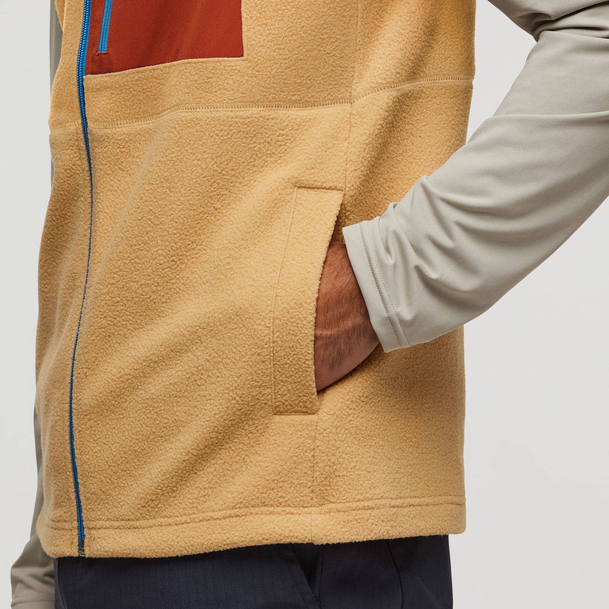 Abrazo Fleece Vest - Men's — image 19