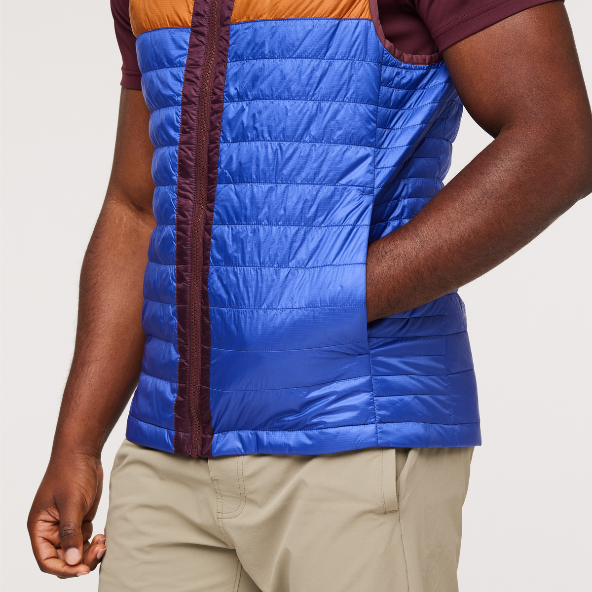 Capa Insulated Vest - Men's — image 11