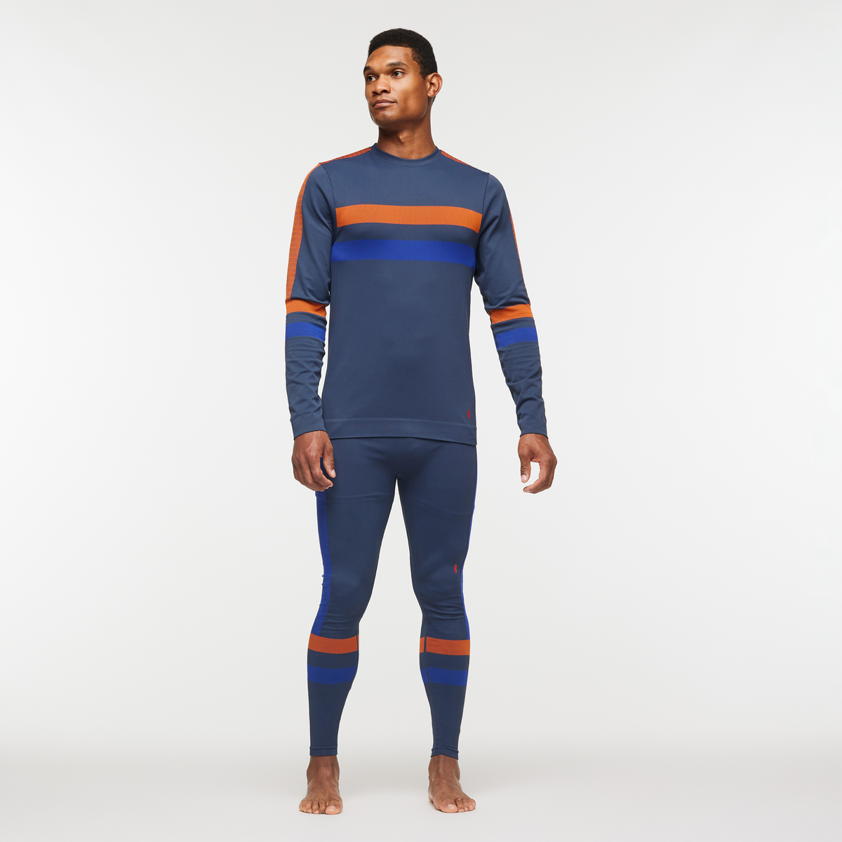 Debajo Seamless Baselayer Crew - Men's — image 2