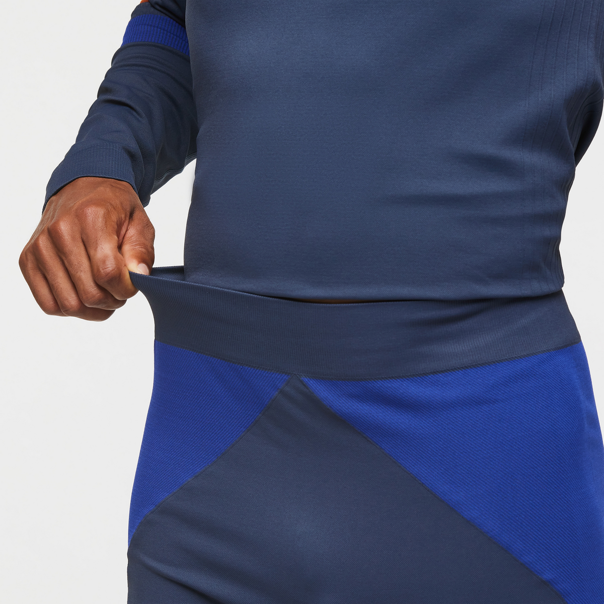 Debajo Seamless Baselayer Tight - Men's — image 11