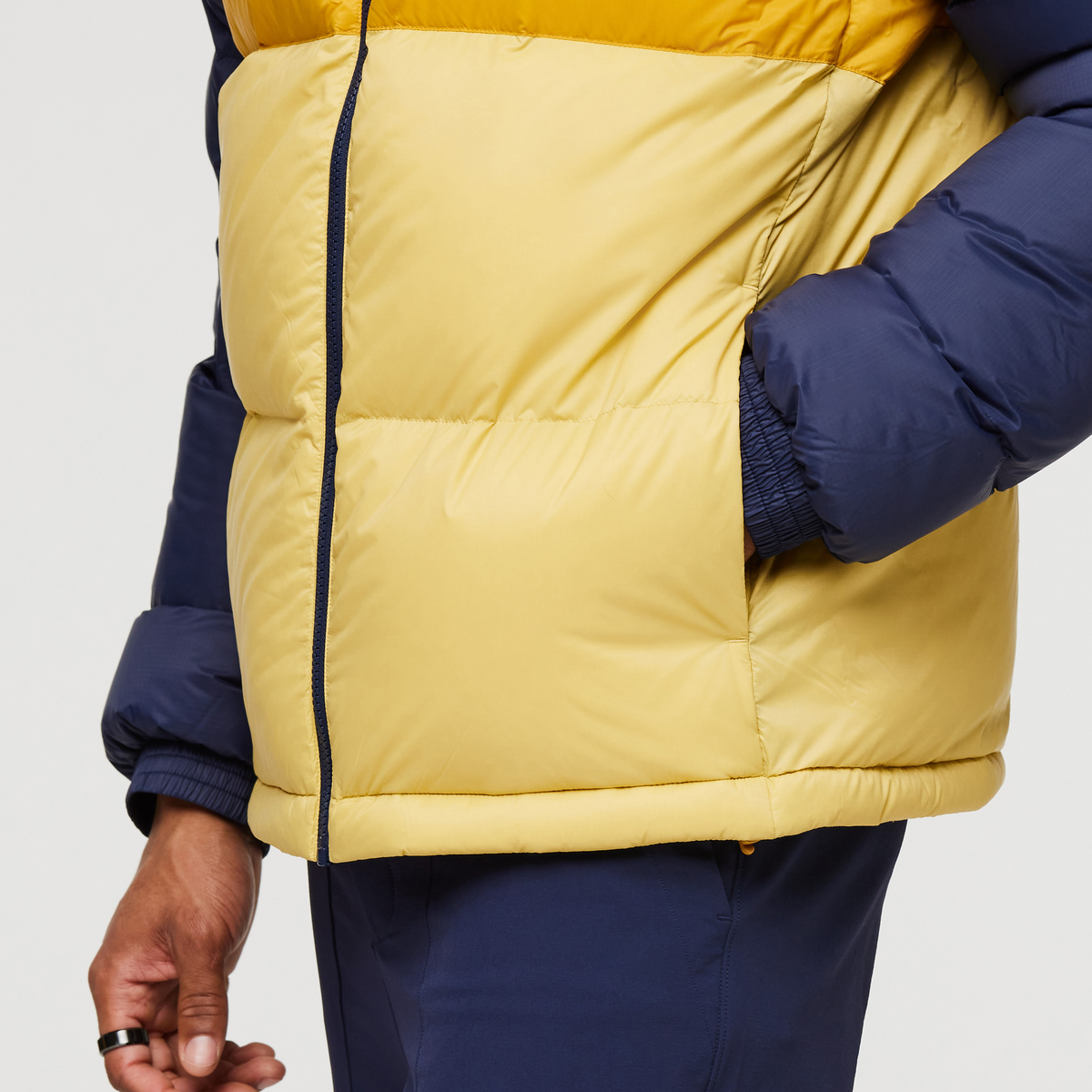 Solazo Down Hooded Jacket - Men's — image 22