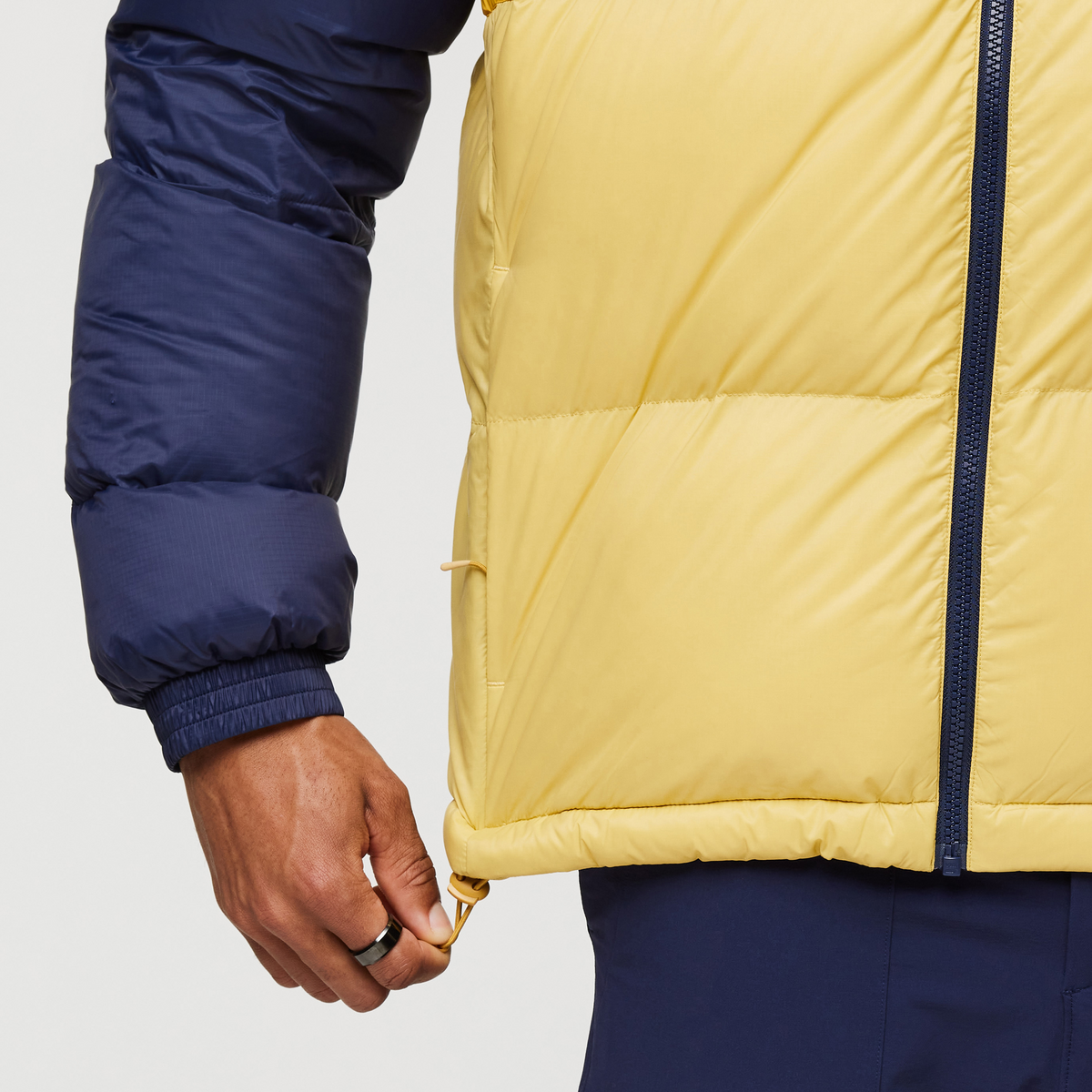 Solazo Down Hooded Jacket - Men's — image 23