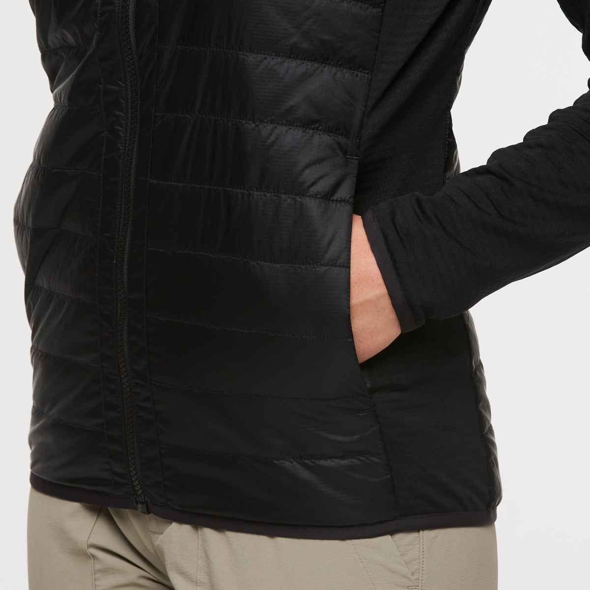 Capa Hybrid Insulated Hooded Jacket - Women's — image 35
