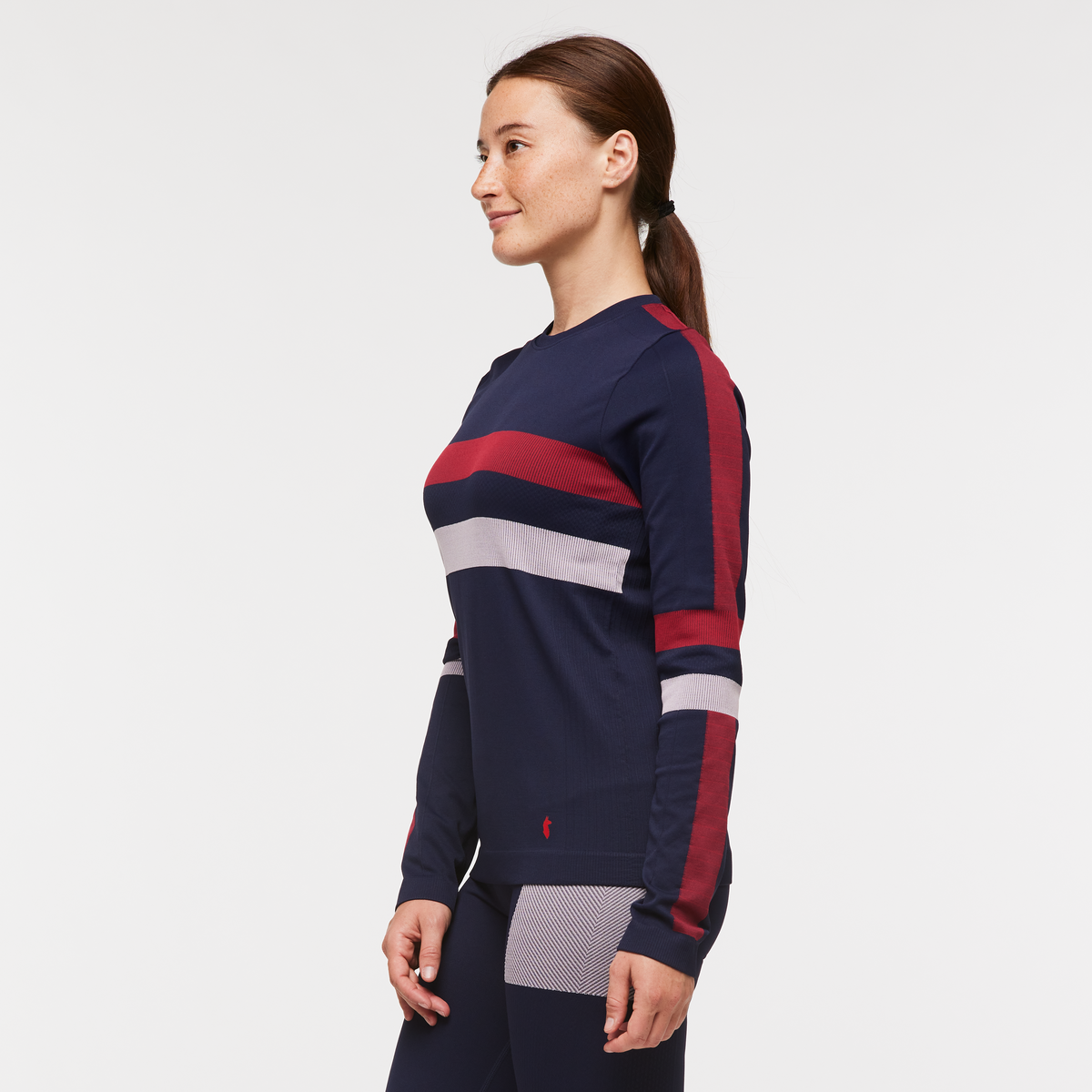 Debajo Seamless Baselayer Crew - Women's — image 3