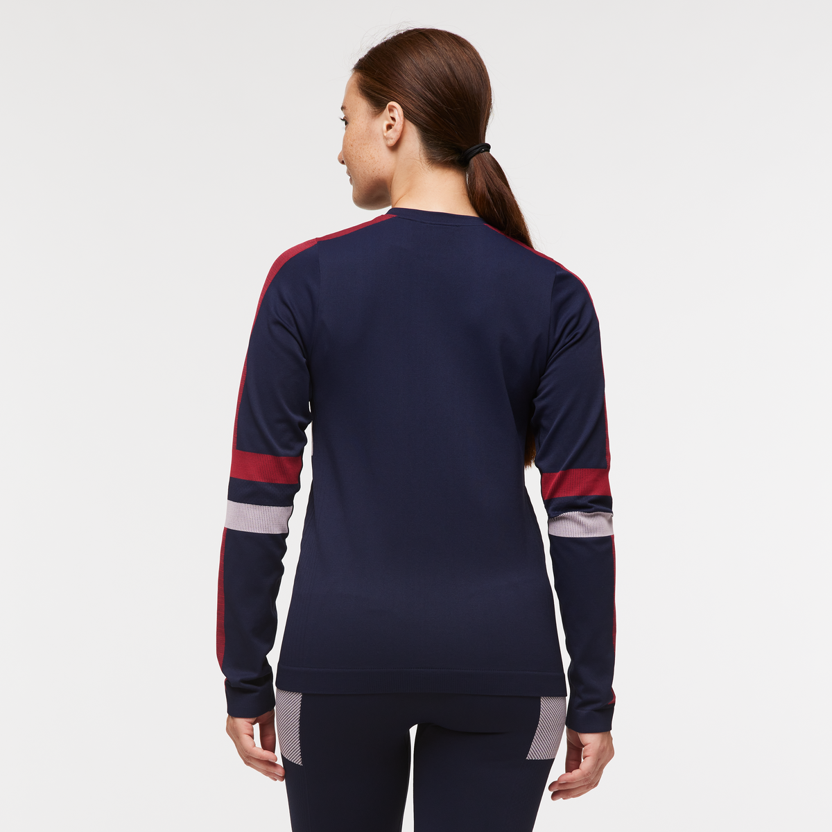 Debajo Seamless Baselayer Crew - Women's — image 4