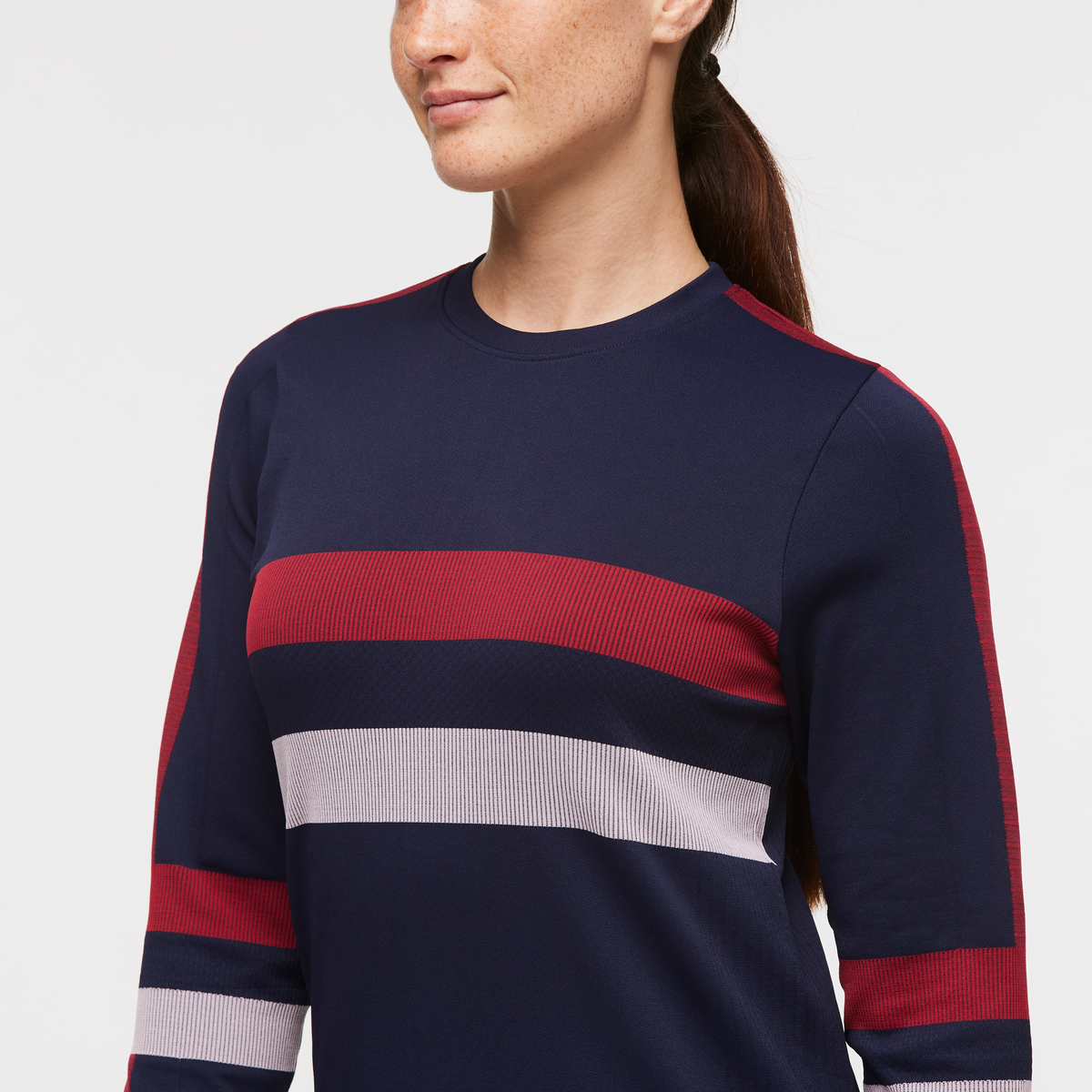 Debajo Seamless Baselayer Crew - Women's — image 5