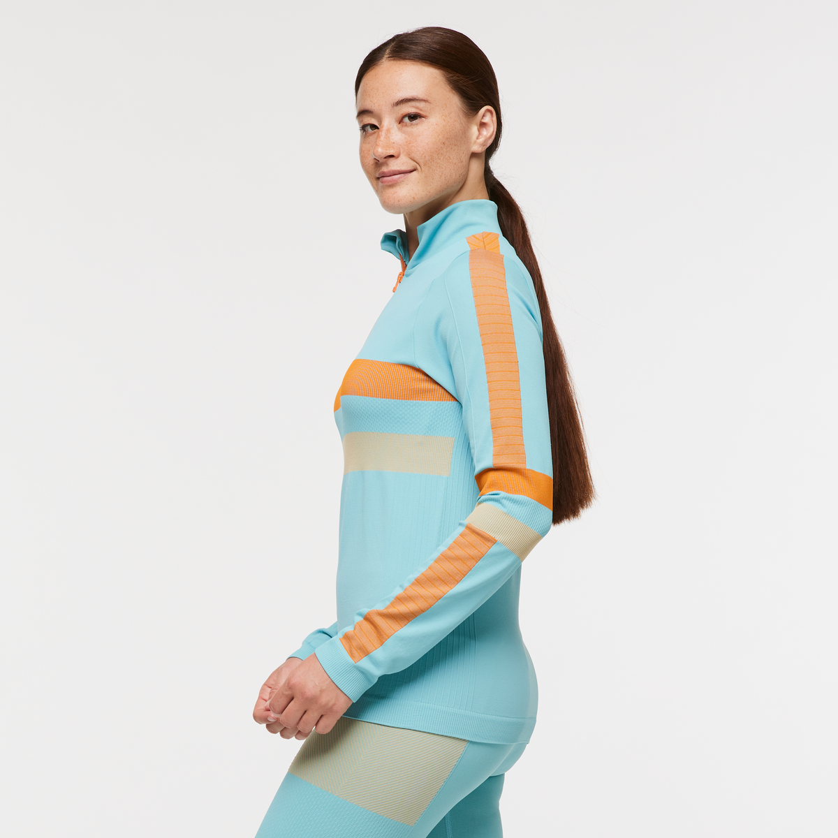 Debajo Seamless Baselayer Quarter-Zip - Women's — image 3
