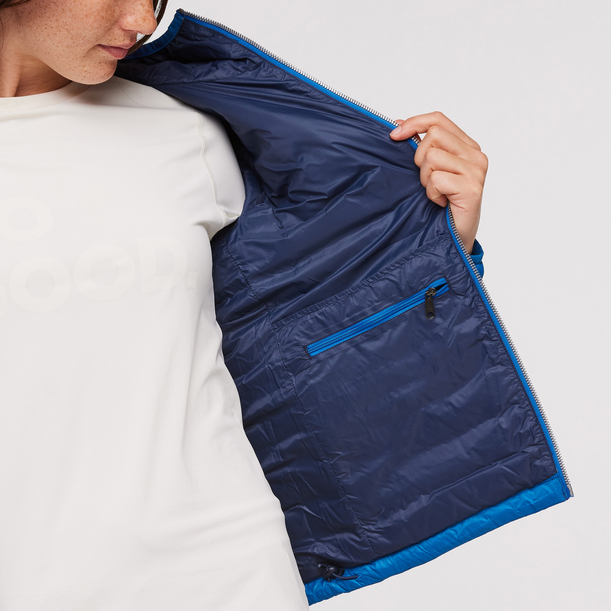 Fuego Hooded Down Jacket - Women's — image 6