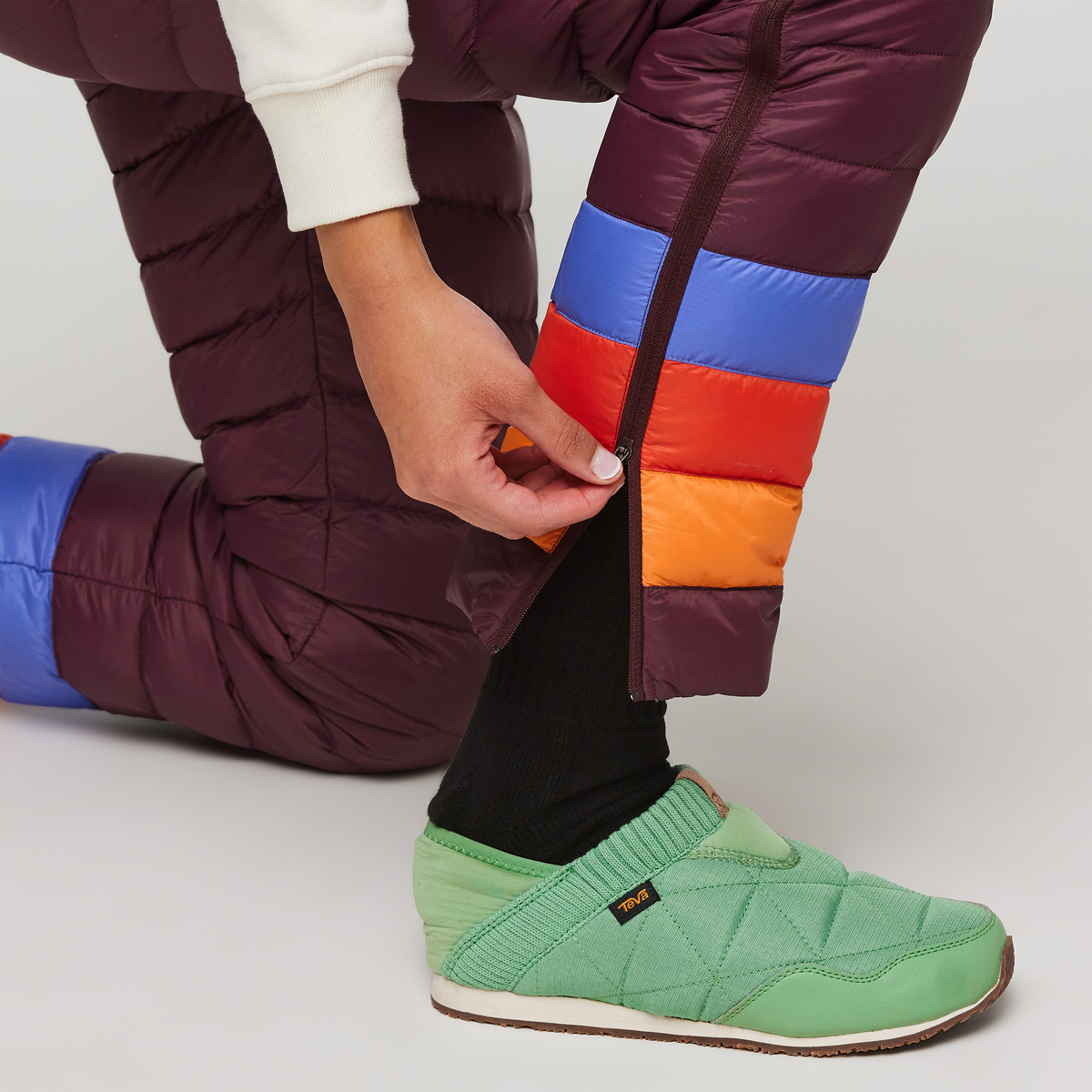 Fuego Down Pant - Women's — image 7