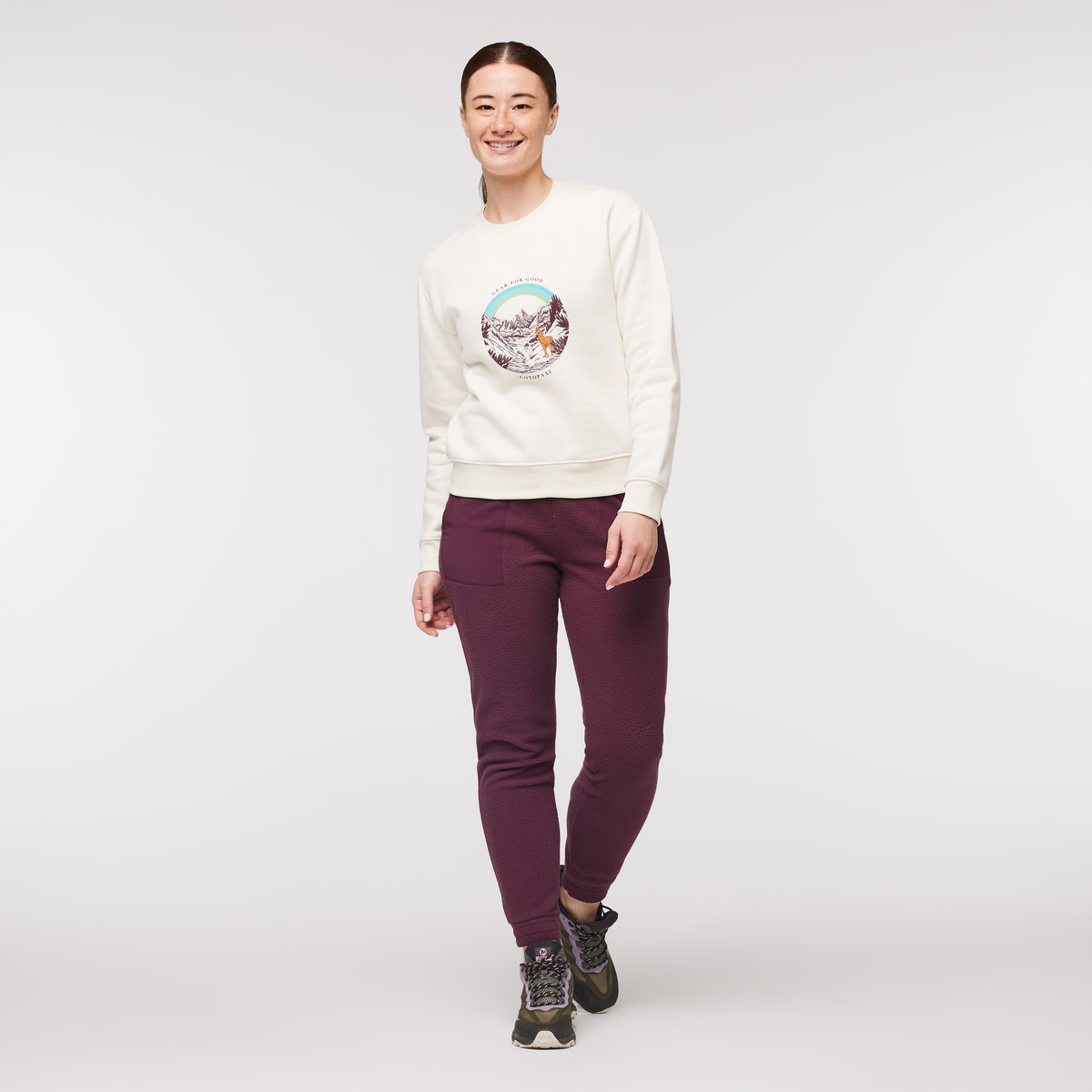 Traveling Llama Crew Sweatshirt - Women's — image 2