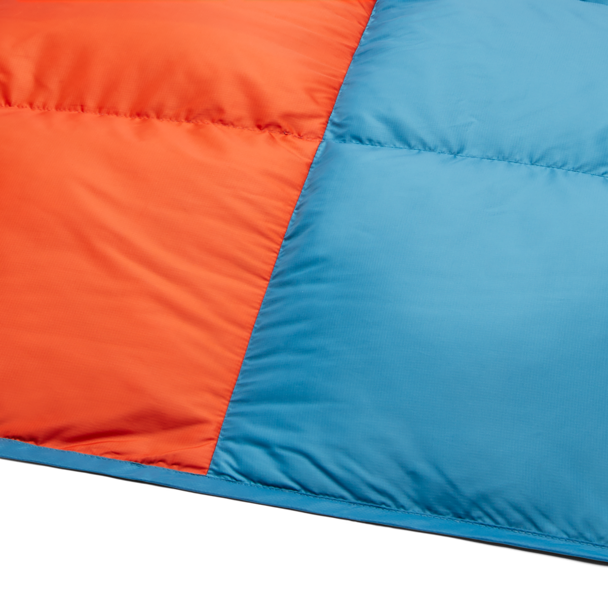 Fuego Down Blanket - Single — image 11