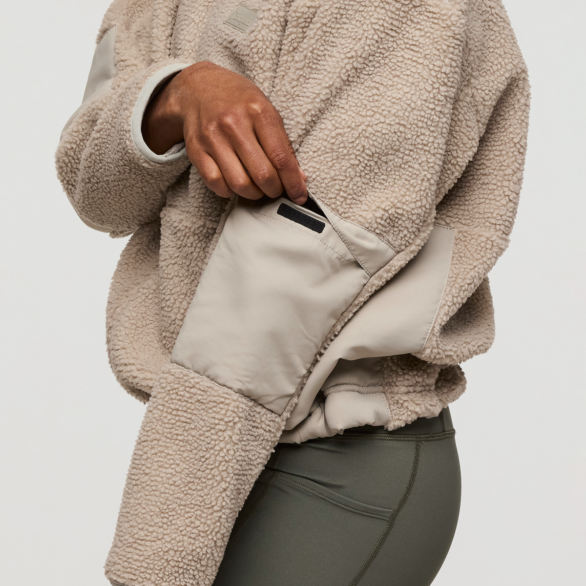 Bacano Fleece Jacket - Women's — image 25
