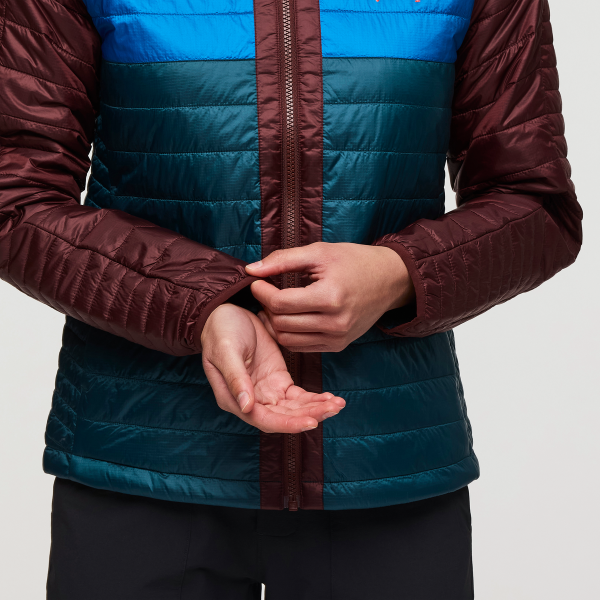 Capa Insulated Hooded Jacket - Women's — image 7