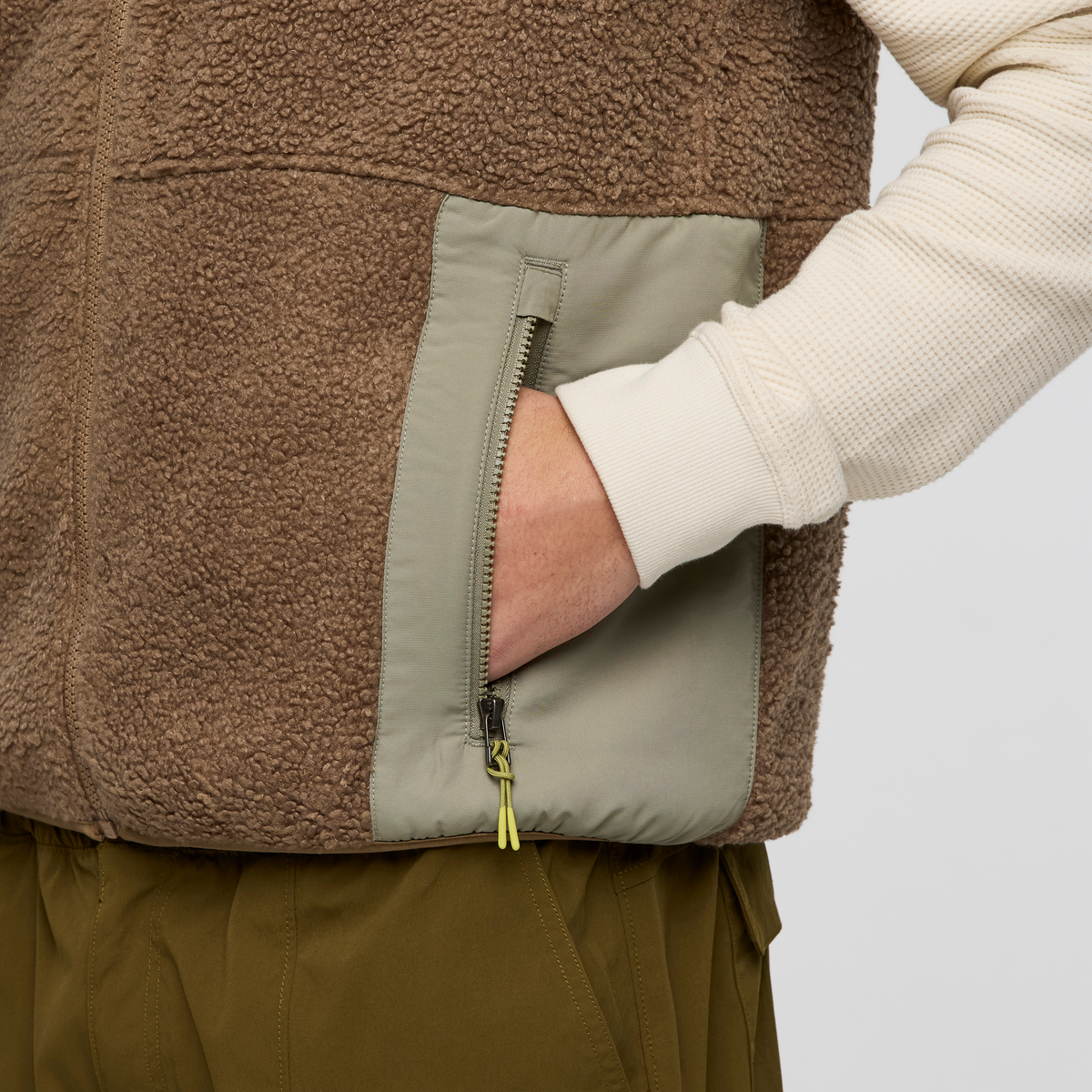 Bacano Fleece Vest - Men's — image 13