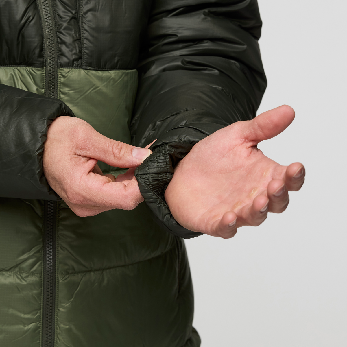 Fuego Max Down Hooded Jacket - Men's — image 29