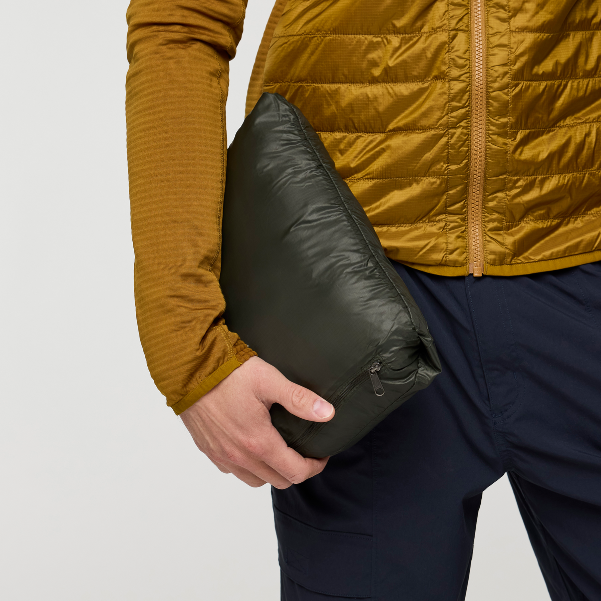 Fuego Max Down Hooded Jacket - Men's — image 30