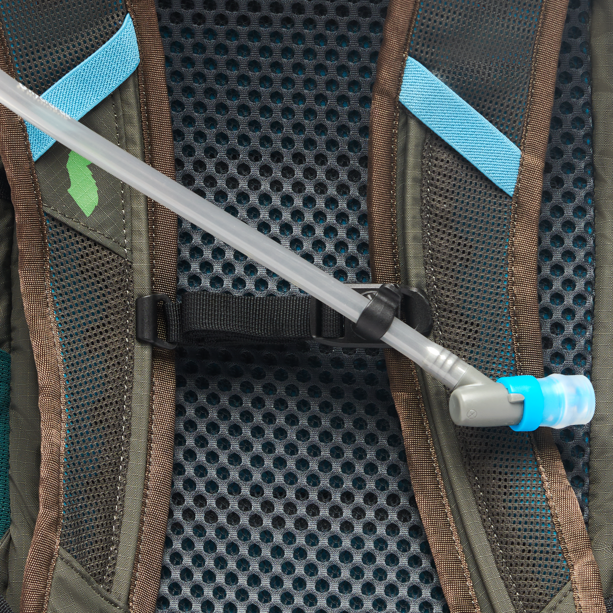 Lagos 15L Hiking Hydration Pack — image 14