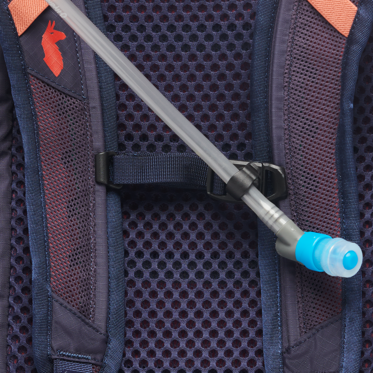 Lagos 15L Hiking Hydration Pack — image 6