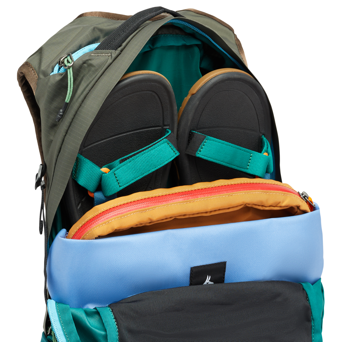 Lagos 15L Hiking Hydration Pack — image 11