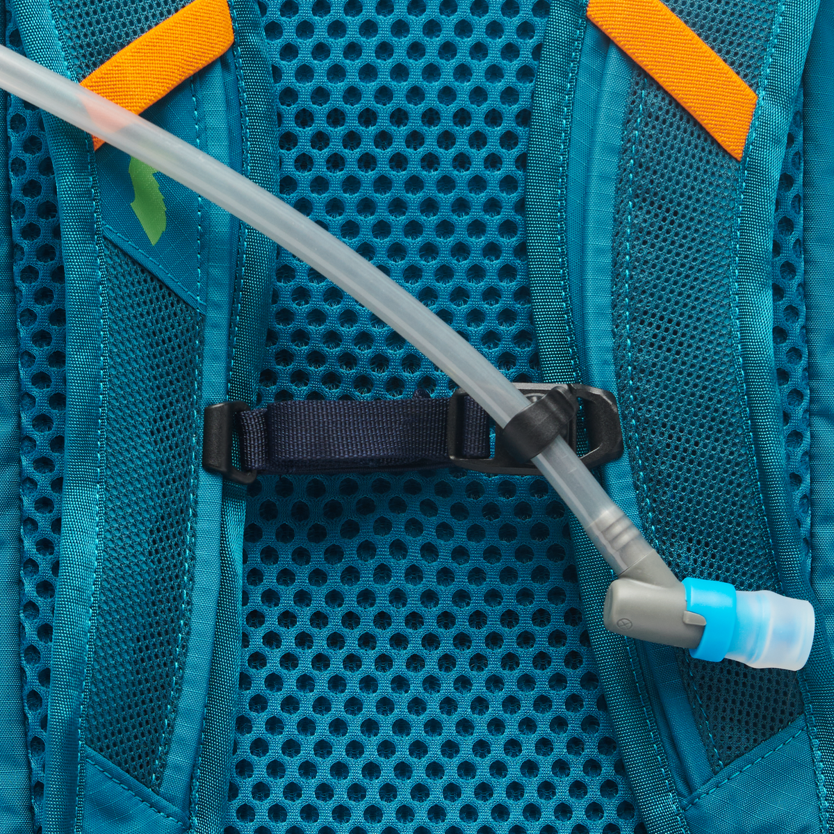 Lagos 15L Hiking Hydration Pack — image 6