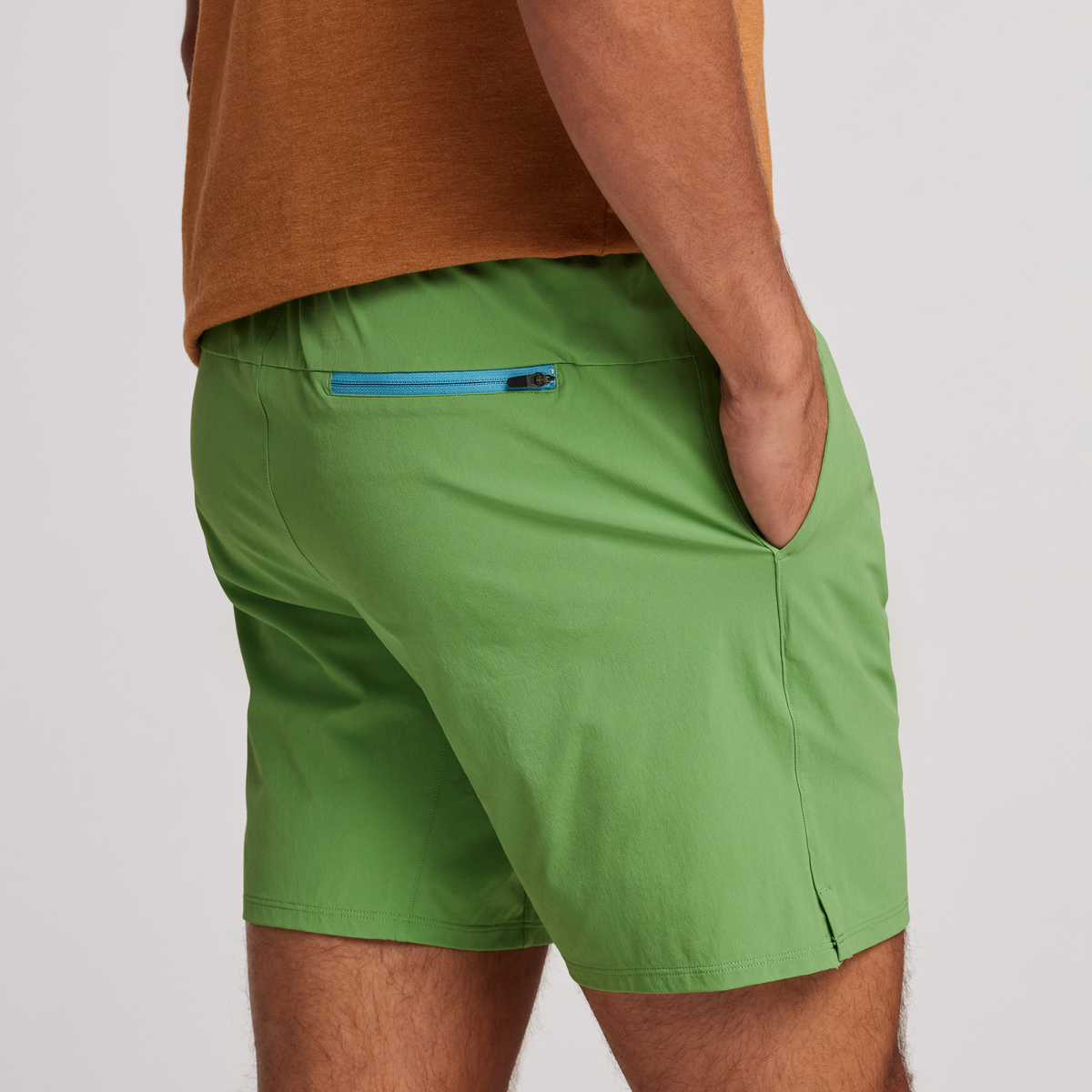 Valle Active Short - Men's — image 5