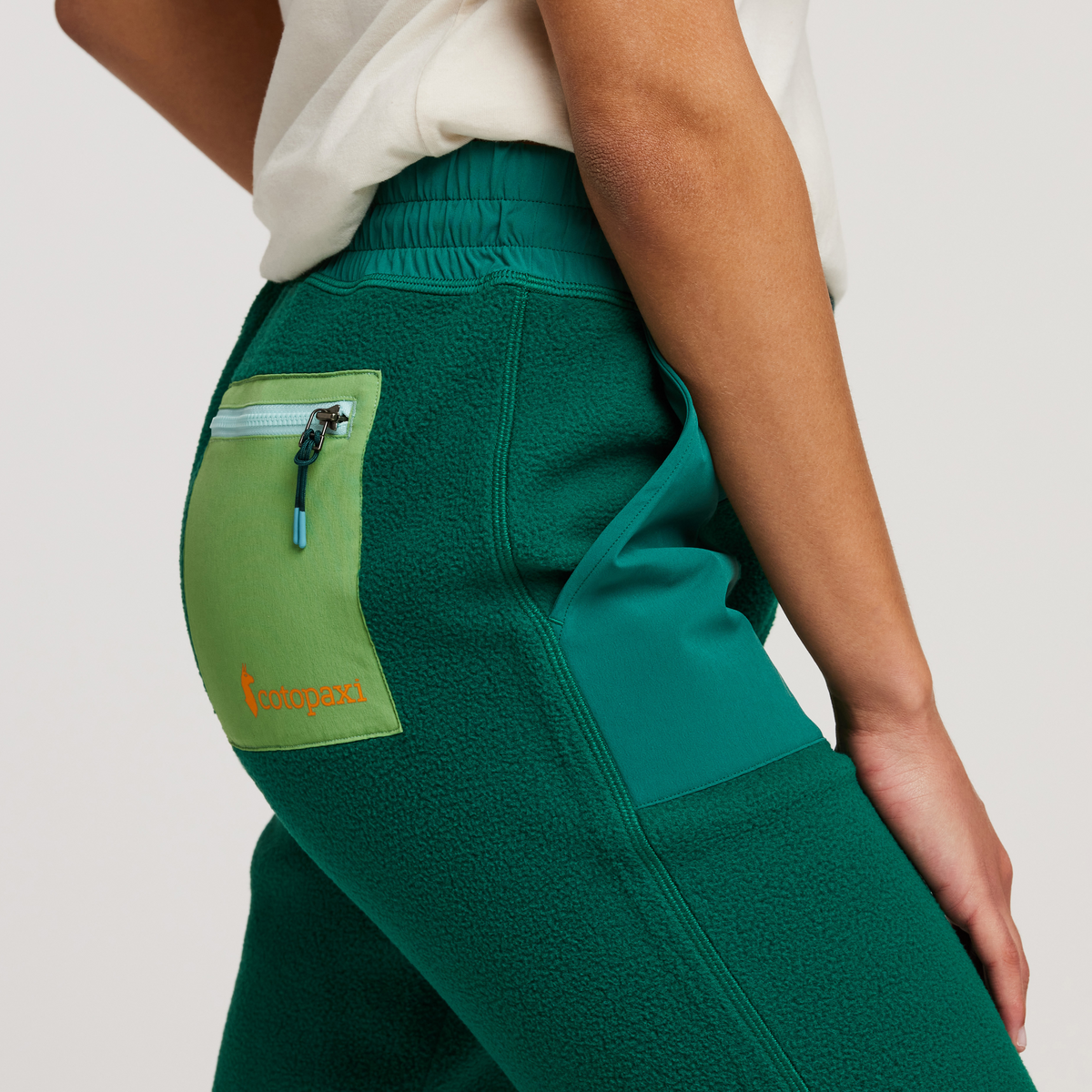 Abrazo Fleece Jogger - Women's — image 6