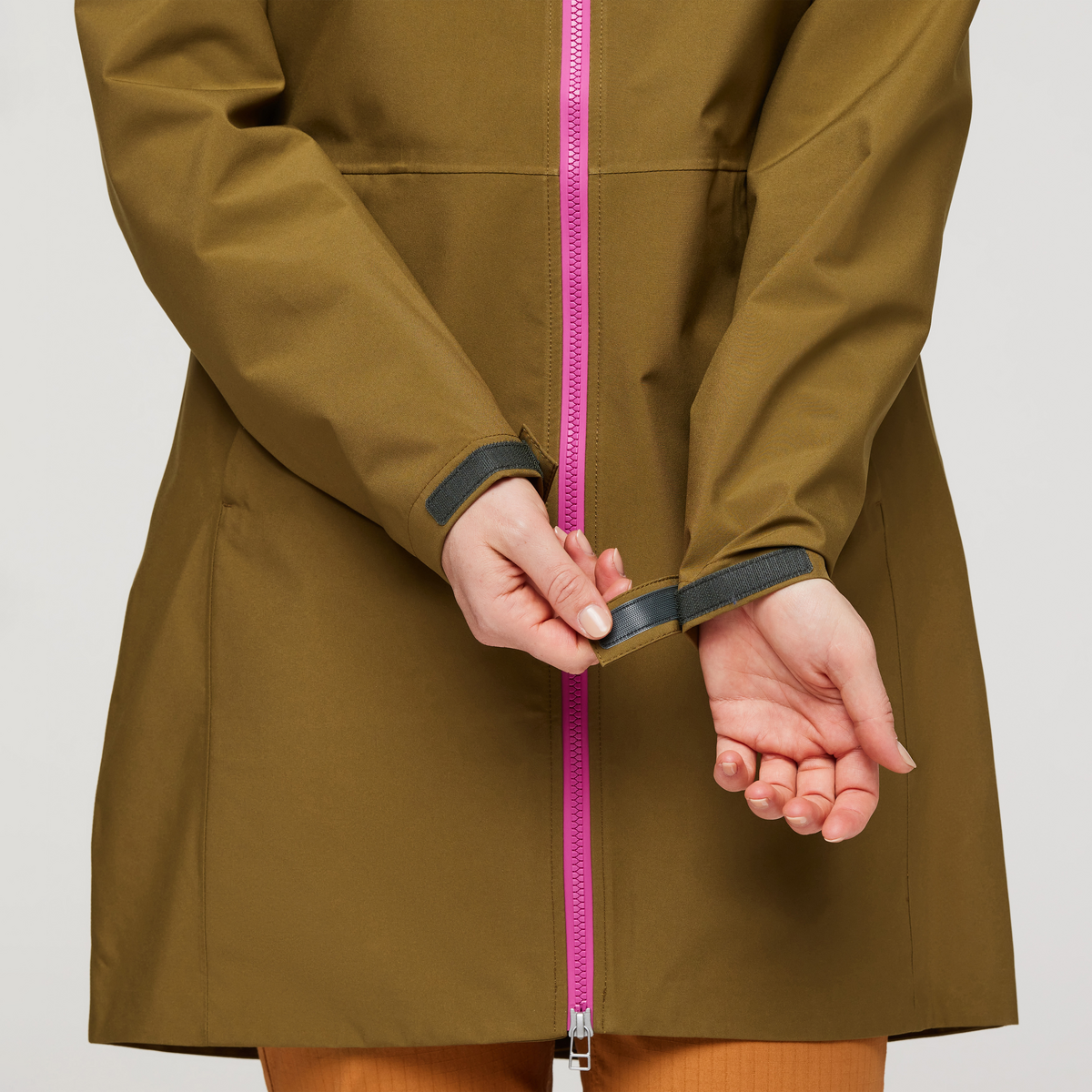 Cielo Rain Trench - Women's — image 28
