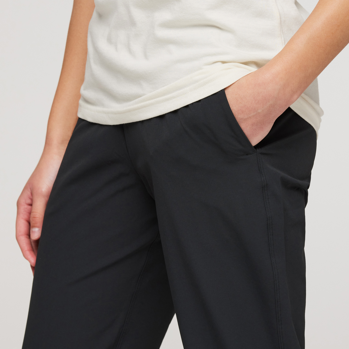Veza Adventure Jogger - Women's — image 6