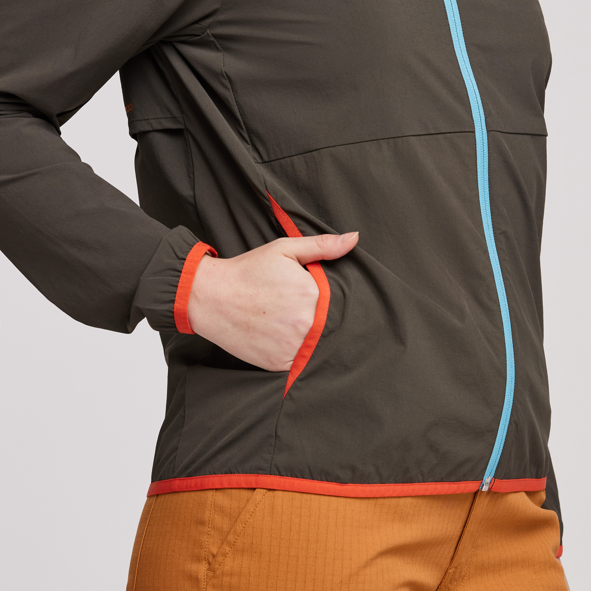 Vuelta Performance Windbreaker Jacket - Women's — image 13