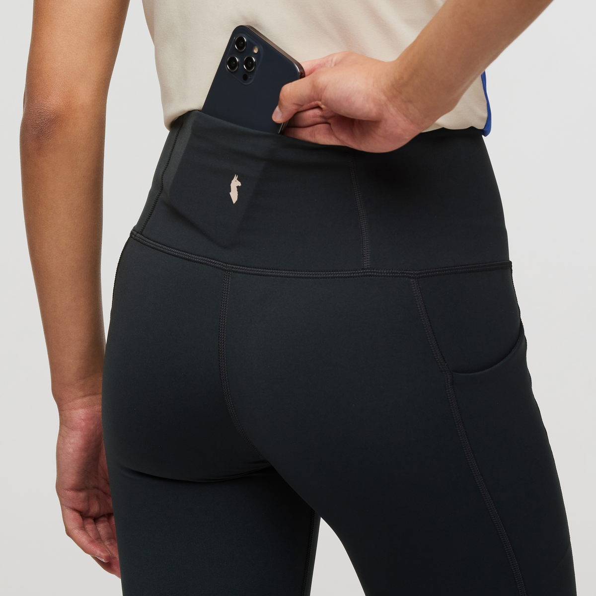 Muevo Tight - Women's — image 6