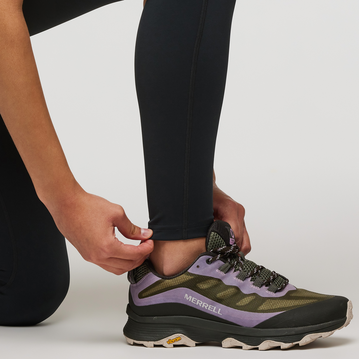 Muevo Tight - Women's — image 5