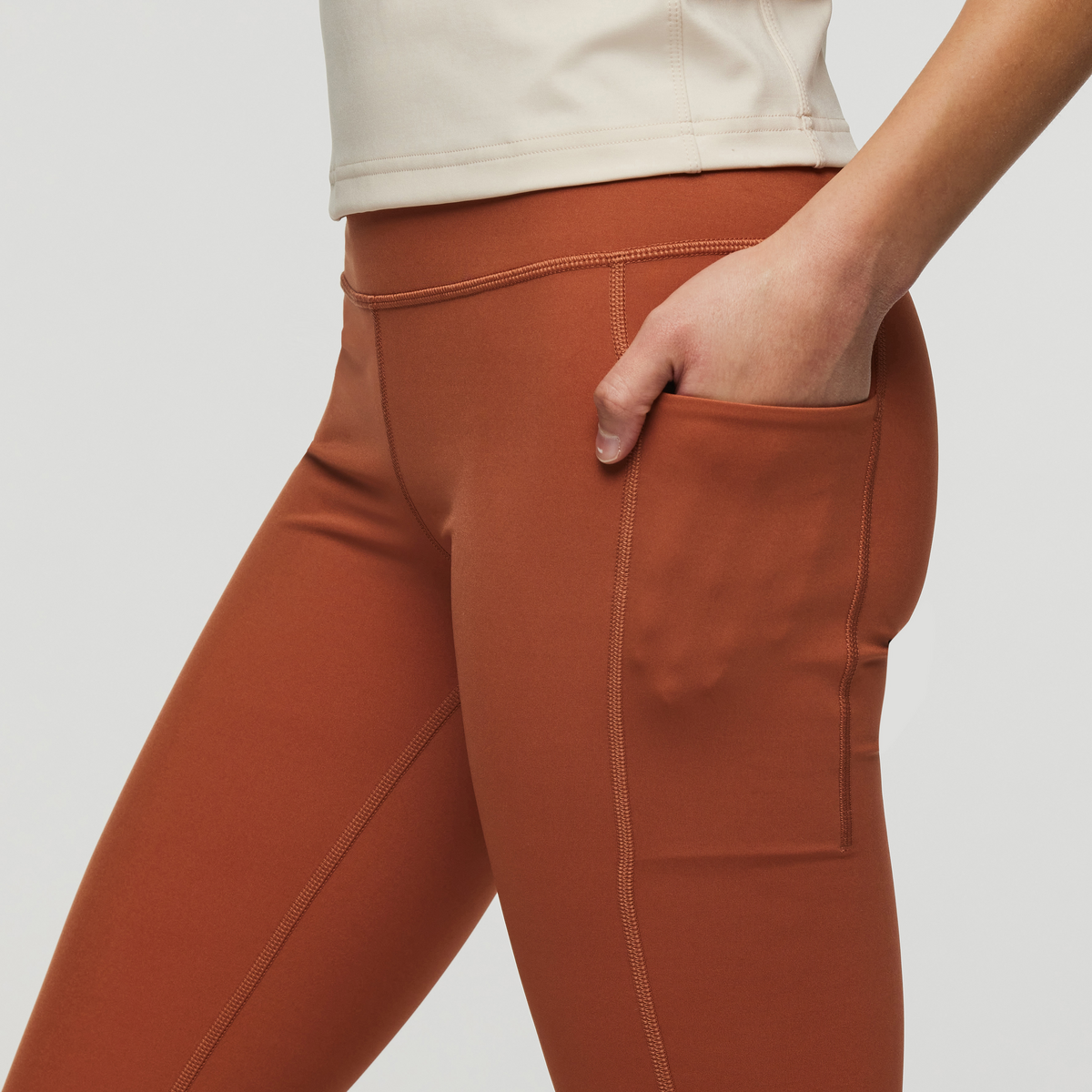 Muevo Tight - Women's — image 7