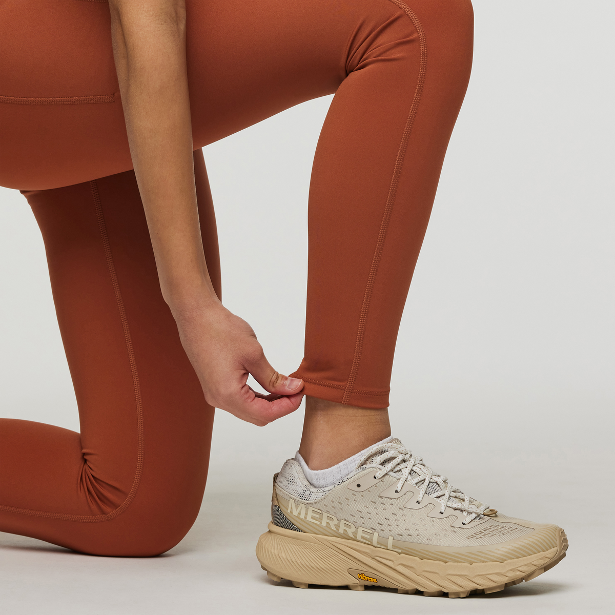 Muevo Tight - Women's — image 6