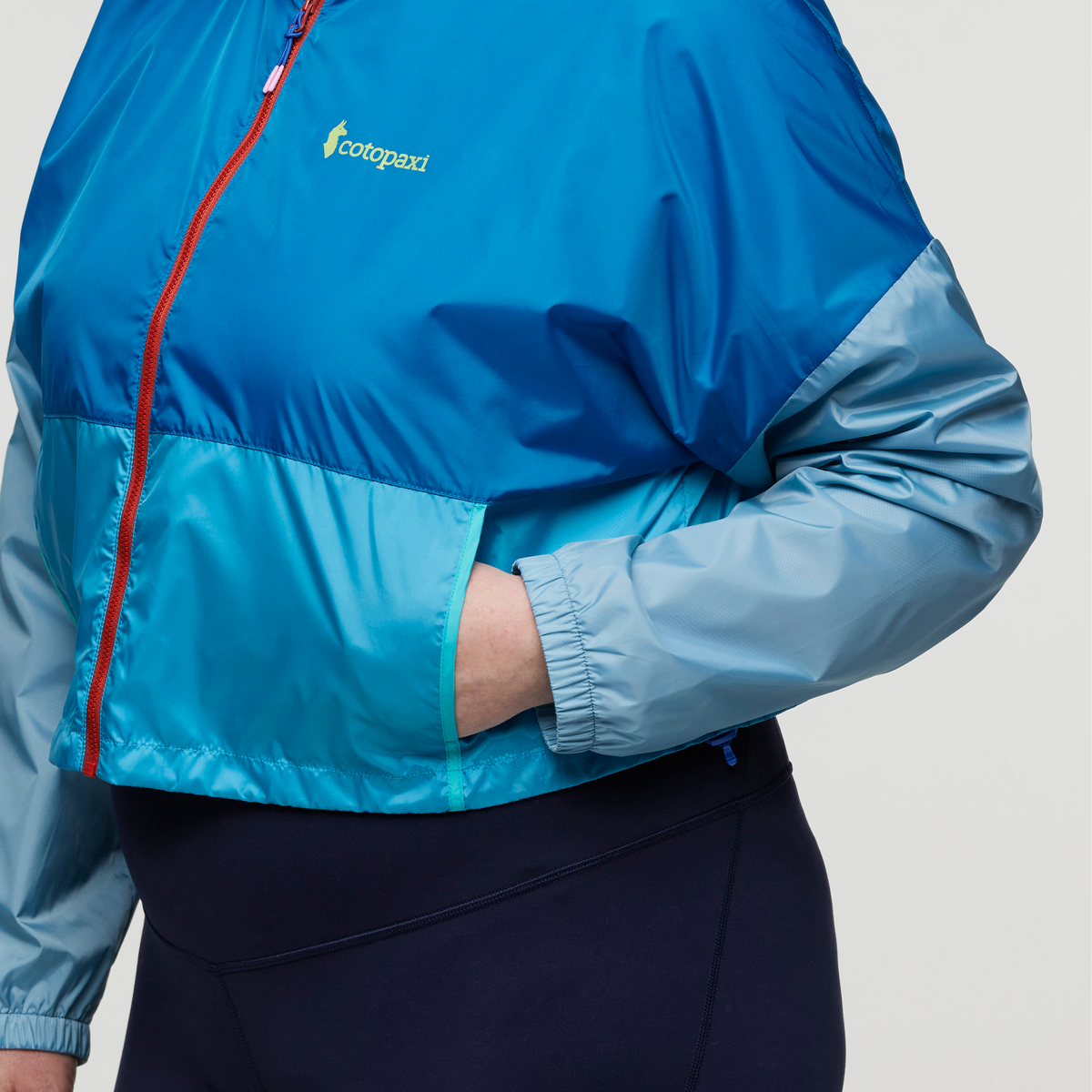 Teca Crop Jacket - Women's — image 16
