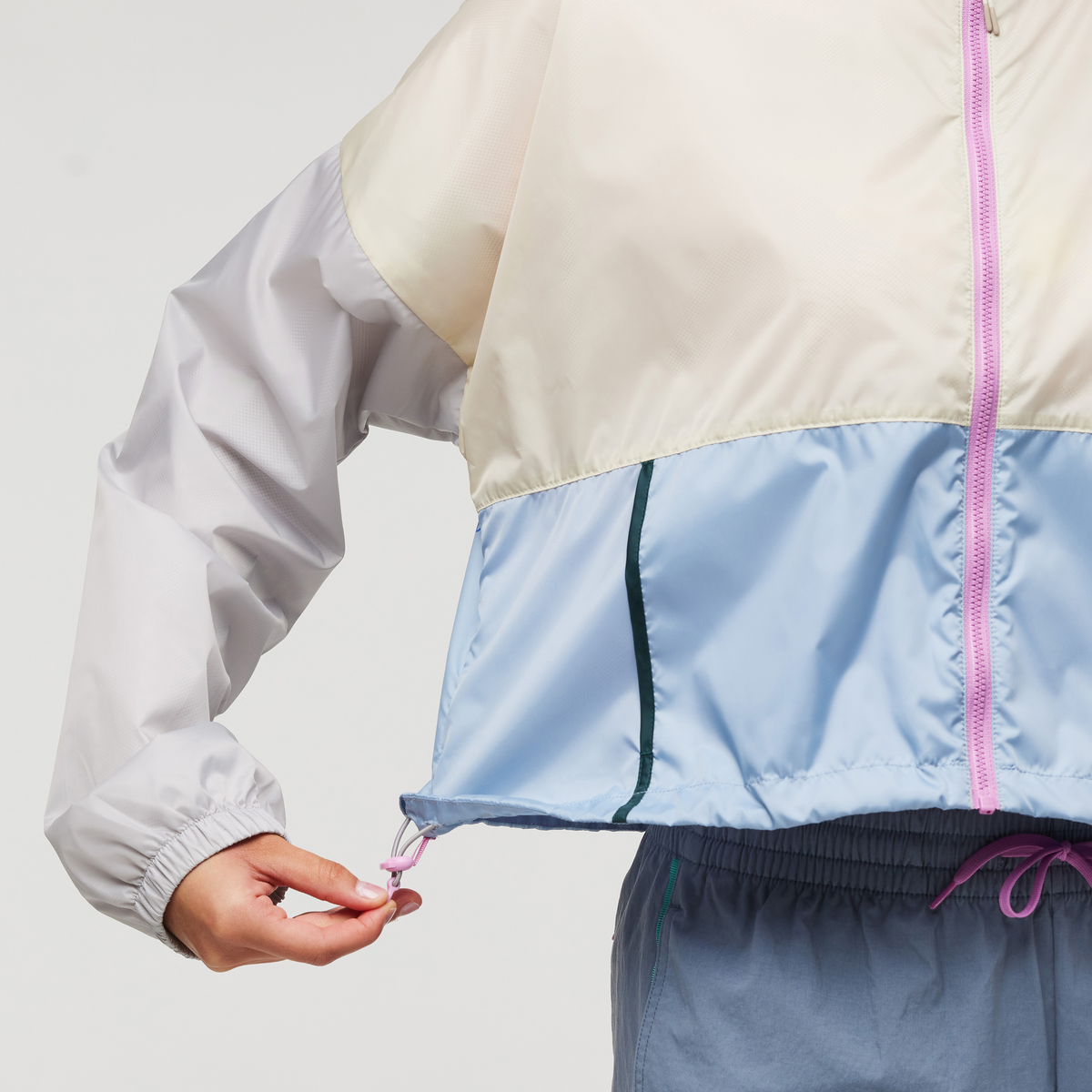 Teca Crop Jacket - Women's — image 8