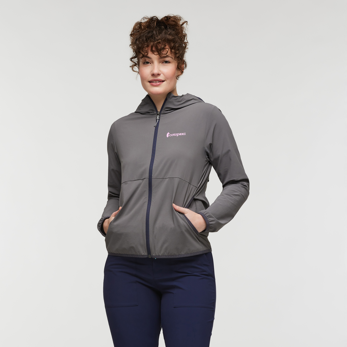 Vuelta Performance Windbreaker Jacket - Women's — image 9