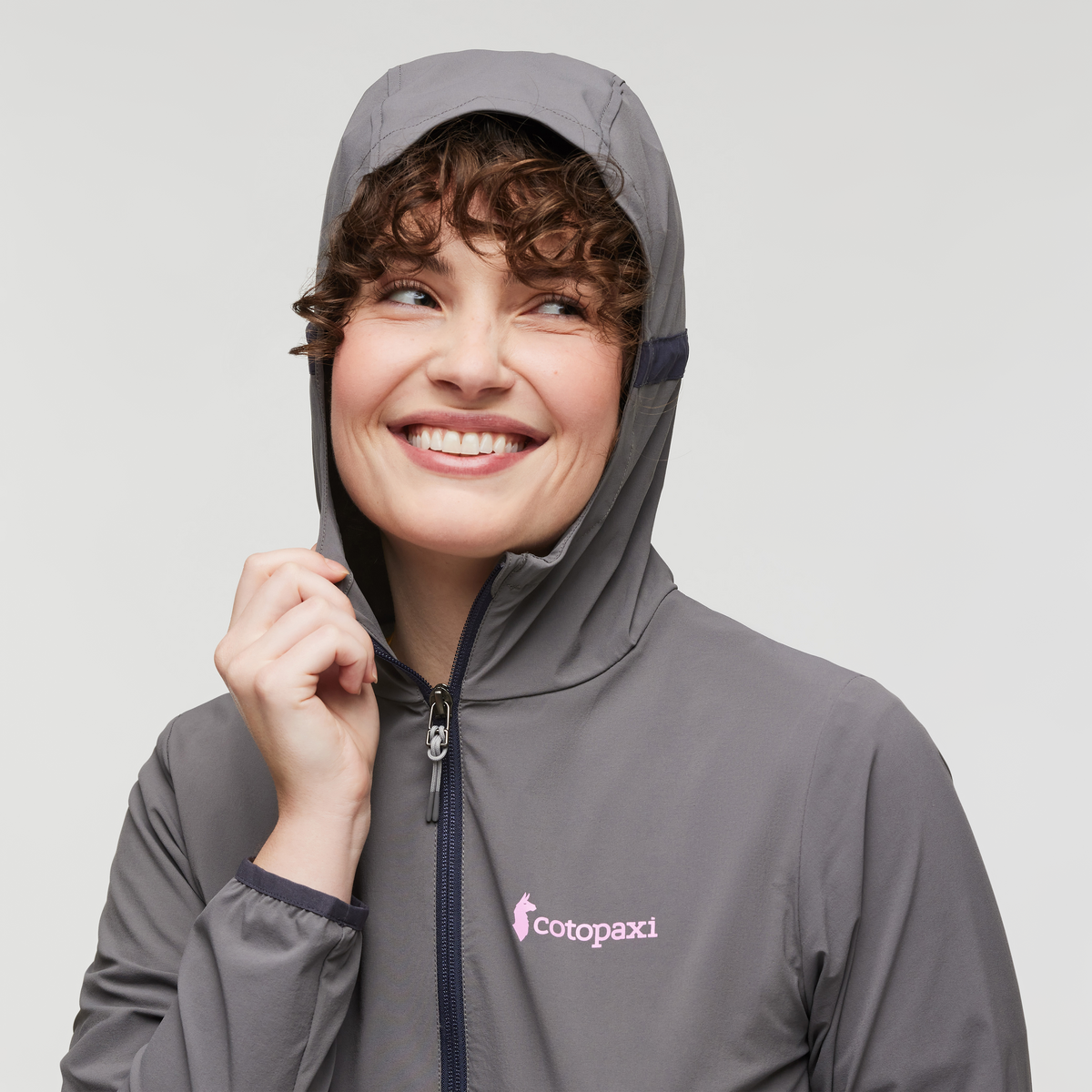 Vuelta Performance Windbreaker Jacket - Women's — image 13