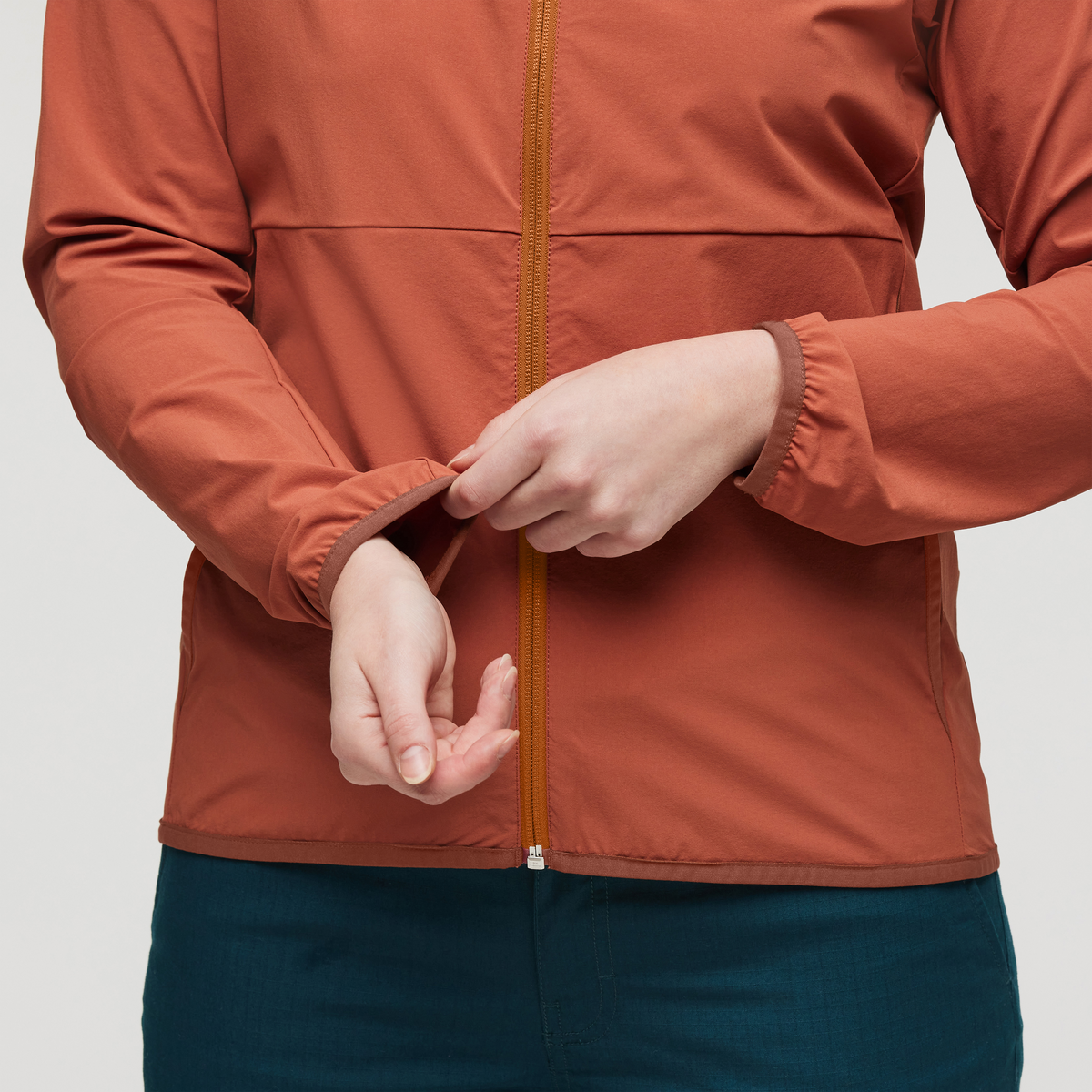 Vuelta Performance Windbreaker Jacket - Women's — image 6