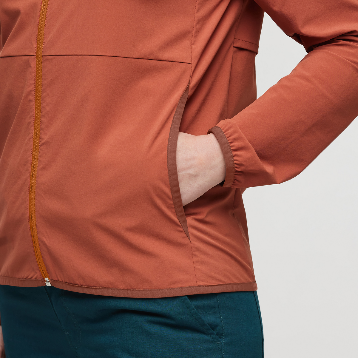 Vuelta Performance Windbreaker Jacket - Women's — image 7