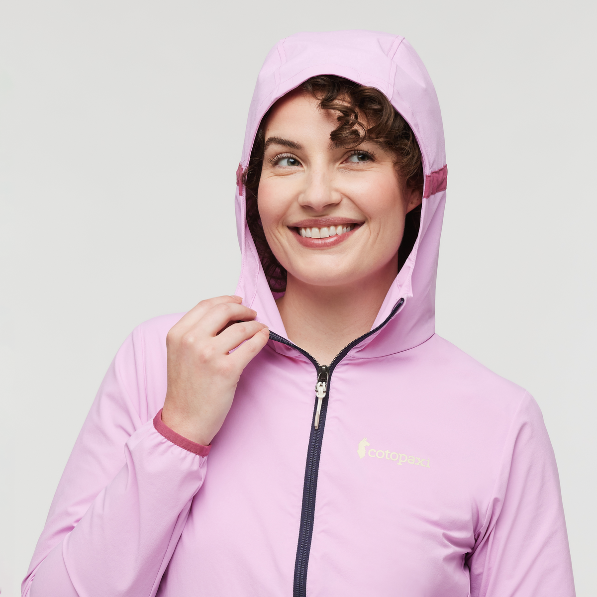 Vuelta Performance Windbreaker Jacket - Women's — image 5