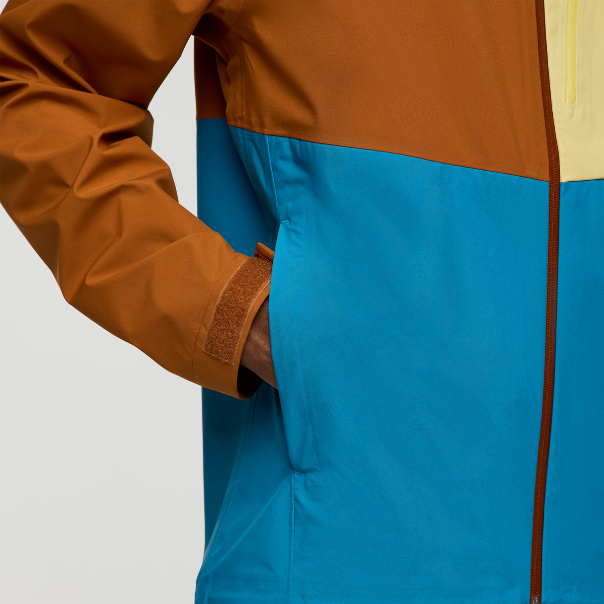 Impermeo 3L Hooded Shell Jacket - Men's — image 6