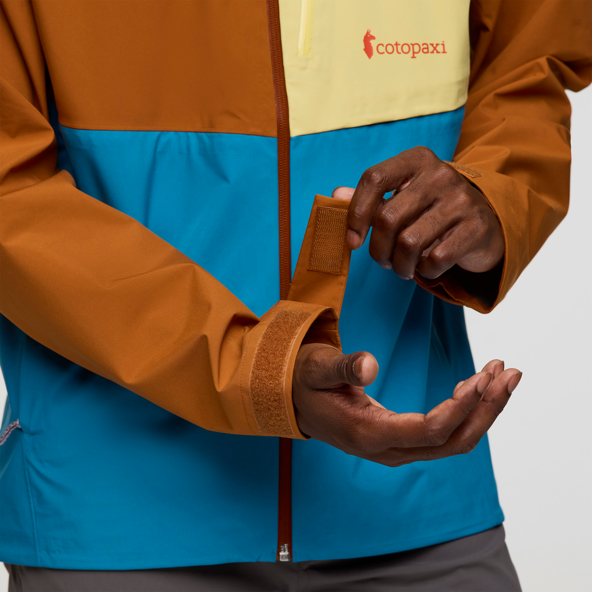 Impermeo 3L Hooded Shell Jacket - Men's — image 8