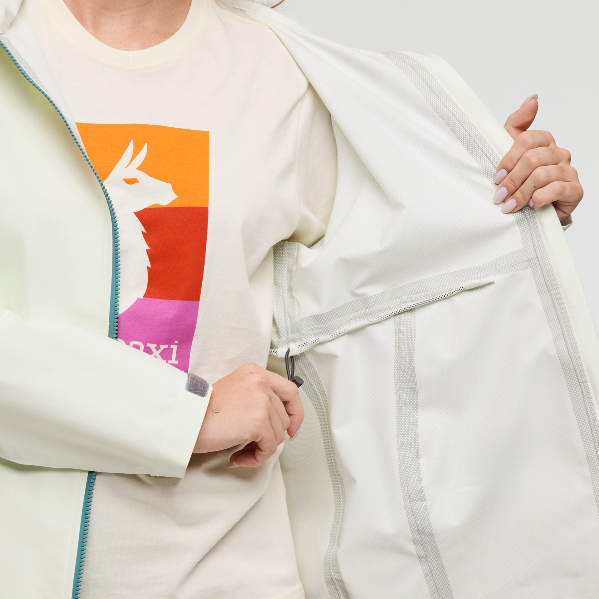 Cielo Rain Trench - Women's — image 9